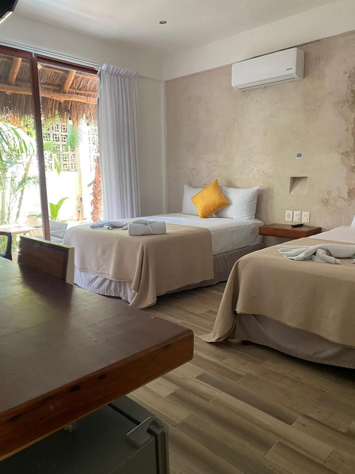 Hotel Pelecanus Suites Holbox ภายนอก รูปภาพ