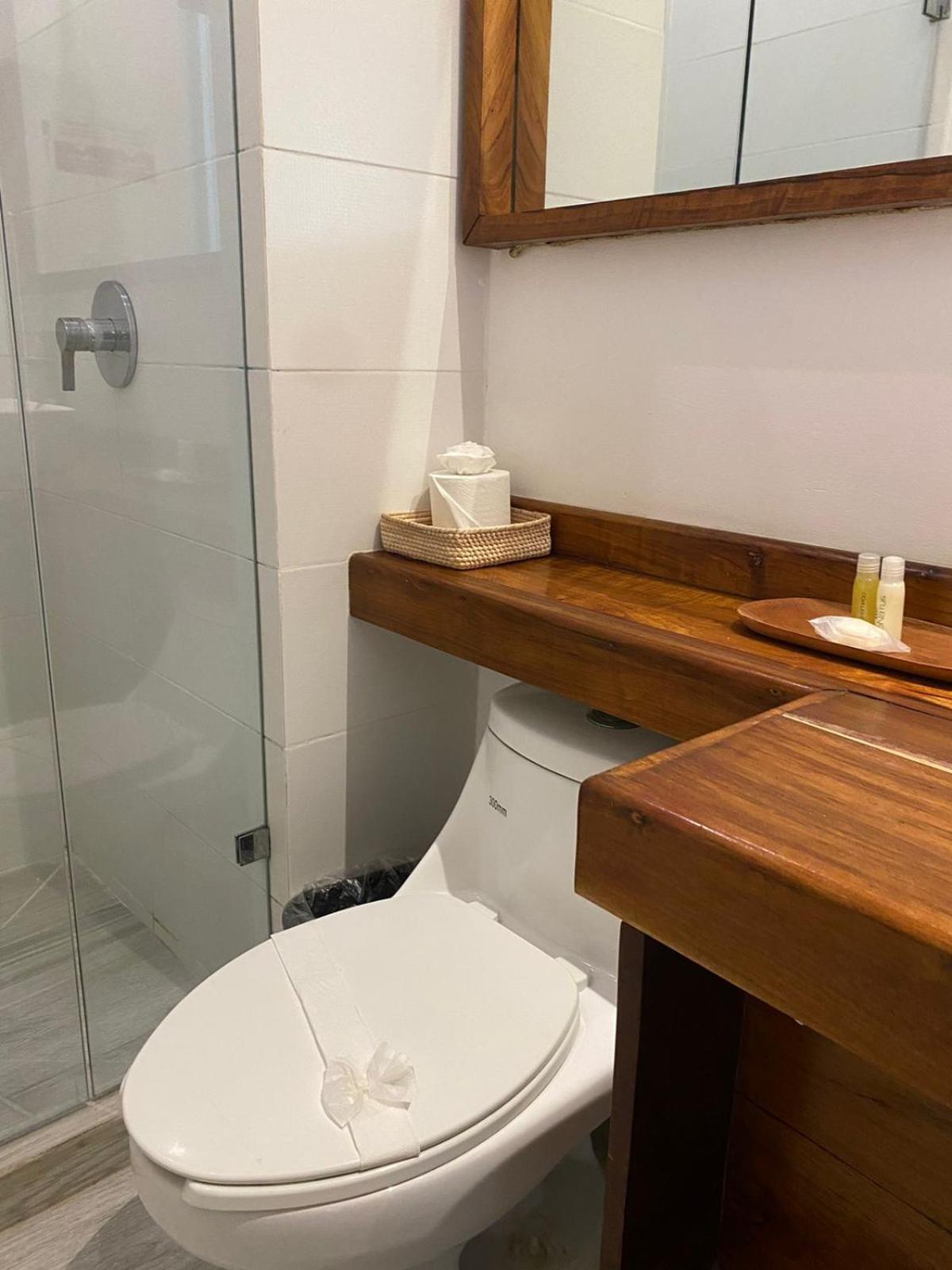 Hotel Pelecanus Suites Holbox ภายนอก รูปภาพ