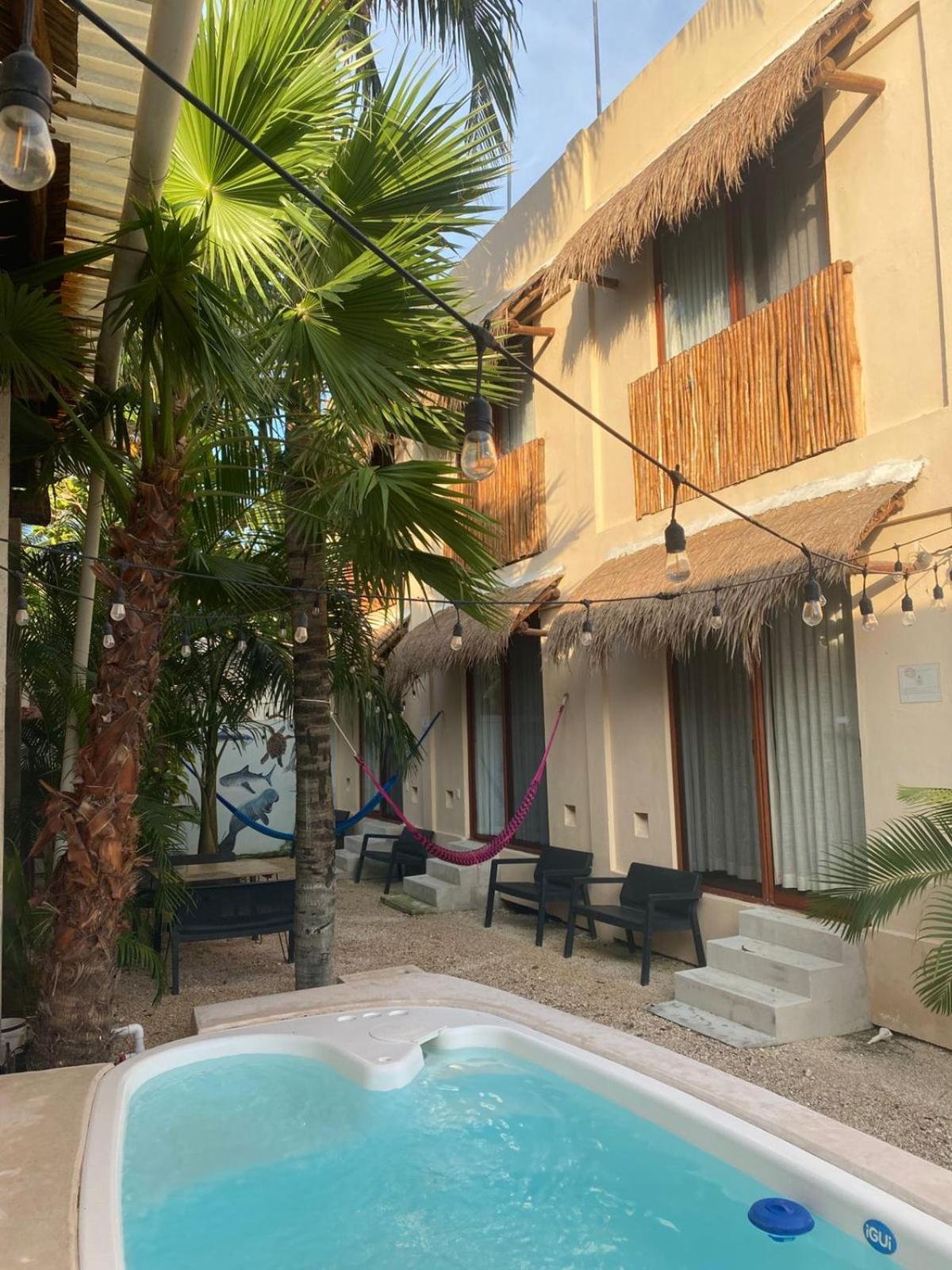 Hotel Pelecanus Suites Holbox ภายนอก รูปภาพ
