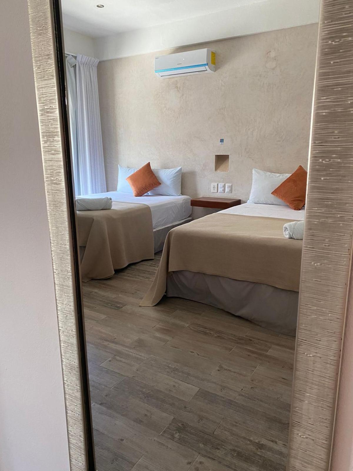 Hotel Pelecanus Suites Holbox ภายนอก รูปภาพ