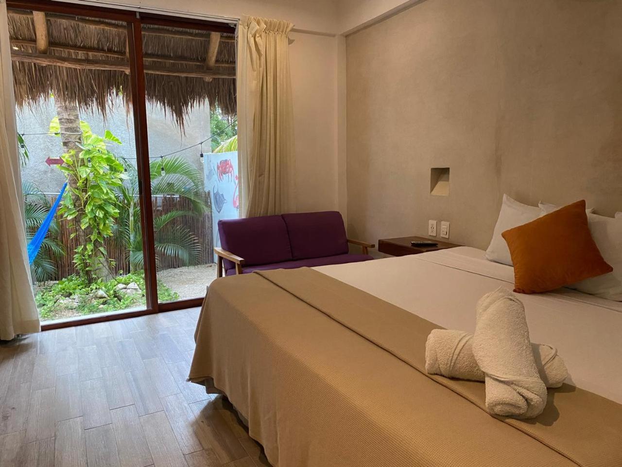 Hotel Pelecanus Suites Holbox ภายนอก รูปภาพ