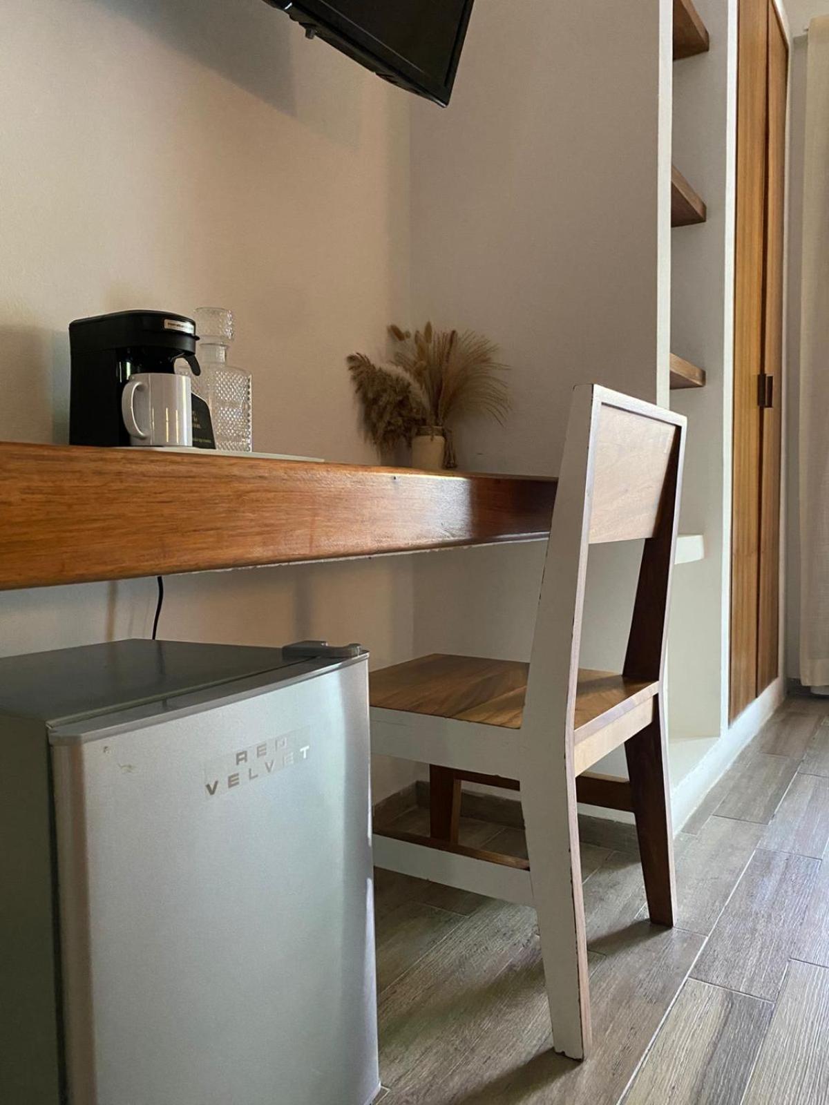 Hotel Pelecanus Suites Holbox ภายนอก รูปภาพ
