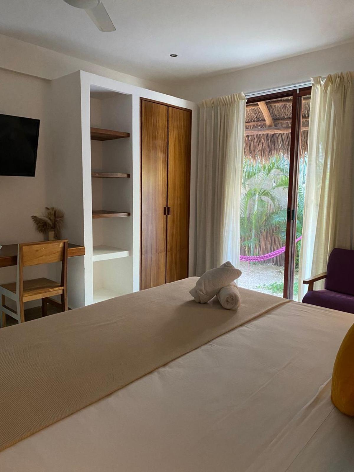Hotel Pelecanus Suites Holbox ภายนอก รูปภาพ